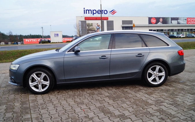 Audi A4 cena 38900 przebieg: 271000, rok produkcji 2012 z Sierpc małe 254